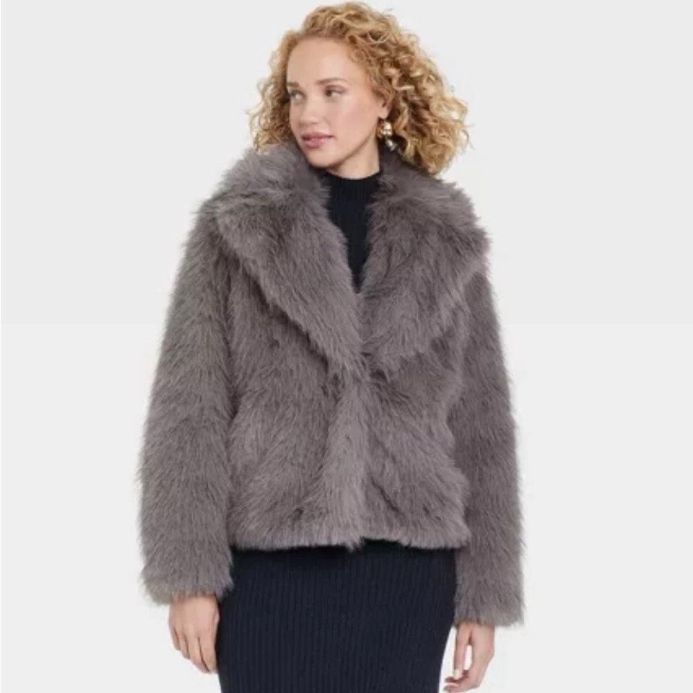 A New Day Women’s faux fur jacket Gray size Medium